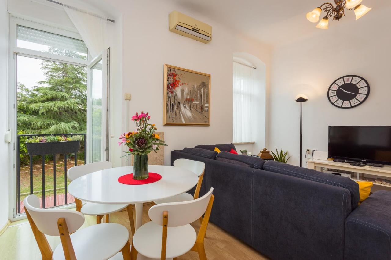 Apartman Lussi PUY Eksteriør bilde